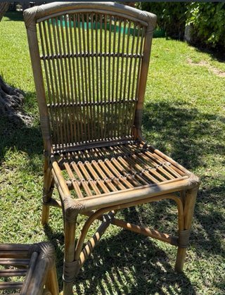 Coppia di sedie in vimini vintage in bambù