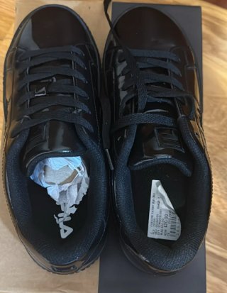 Zapatillas Fila Negras Charol