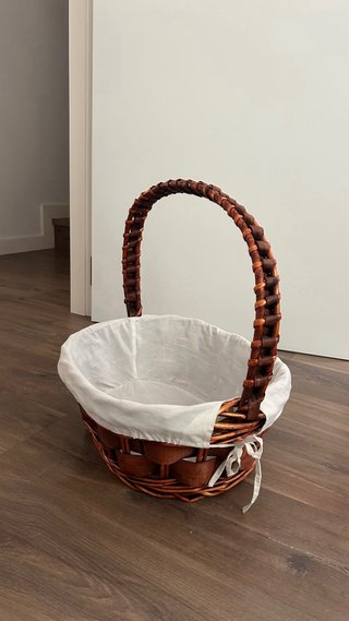 Cesta Mimbre con asa y forro de tela