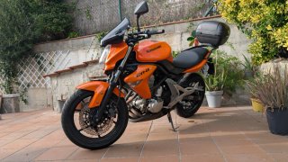 Kawasaki ER-6n