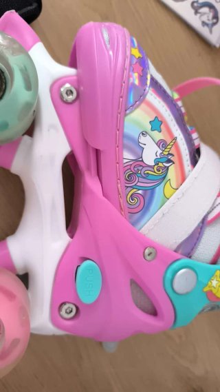 Patines infantiles unicornio con protecciones