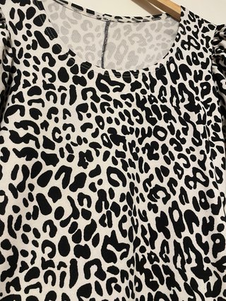 Vestido estampado animal print