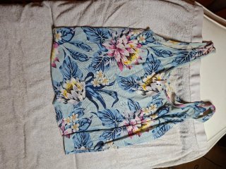 Top estampado flores talla L