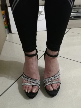 Scarpe con tacco glitter nere Tg 38