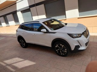 Peugeot 2008 2021