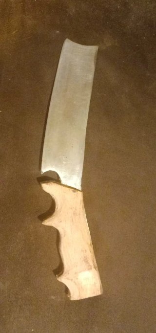 Cuchillo artesanal madera y metal