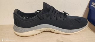 Zapatillas deportivas Crocs agua azul marino y gri