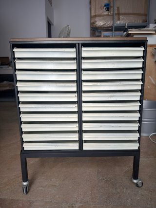 Archivador Metálico con Ruedas. NO ENVIO