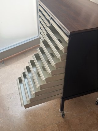 Archivador Metálico con Ruedas. NO ENVIO