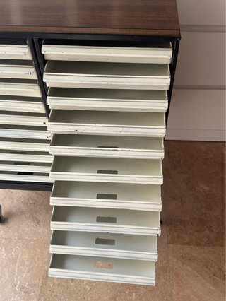 Archivador Metálico con Ruedas. NO ENVIO