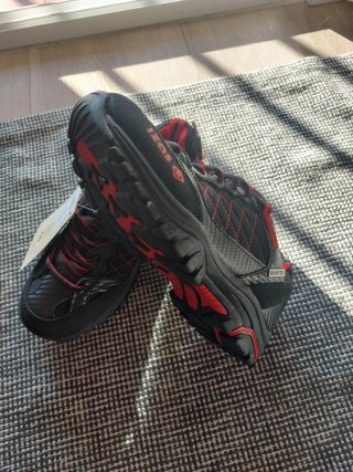 Zapatos montaña Izas mujer T.37