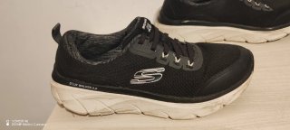 Zapatillas Skechers D'Lux Walker 2.0 Negras