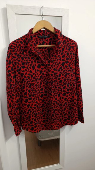 Camisa Estampado Animal Print. Sfera. Talla M