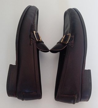 Mocasines Guido's Marrones con Hebilla Dorada