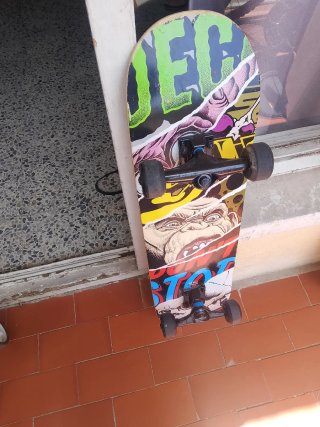 Skate en buen estado solo en persona negociable