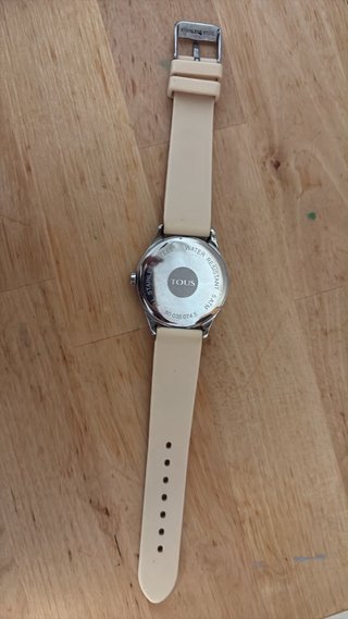 Reloj Tous Beige y Plateado
