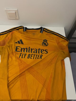 Camiseta Mbappé Real Madrid Talla L
