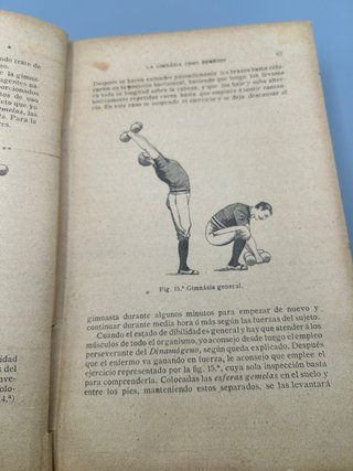Libro Antiguo “Cien Años de Vida Sana”