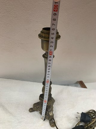 Candelabro de bronce antiguo