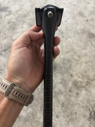 Tija S-Works SL8 RP Carbono