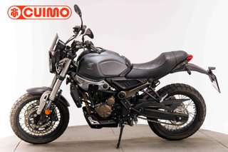 VOGE 300 AC