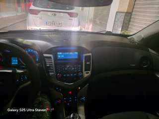 Chevrolet Cruze 2012
