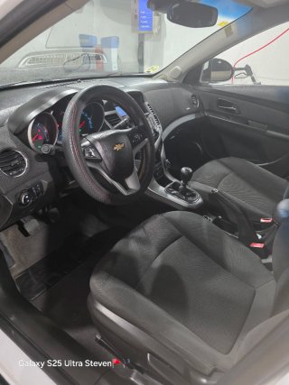 Chevrolet Cruze 2012