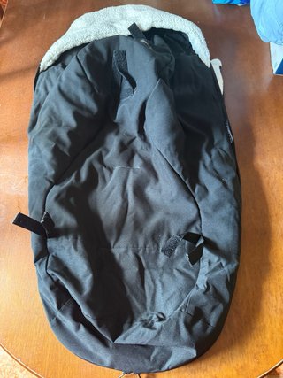 Saco Silla Babyzen Yoyo Nero con Fodera in Pile