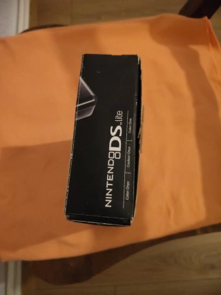 Caja Nintendo DS Lite