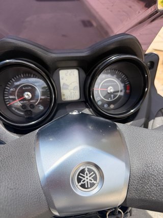 Yamaha XMAX 250 - 2011