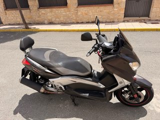 Yamaha XMAX 250 - 2011
