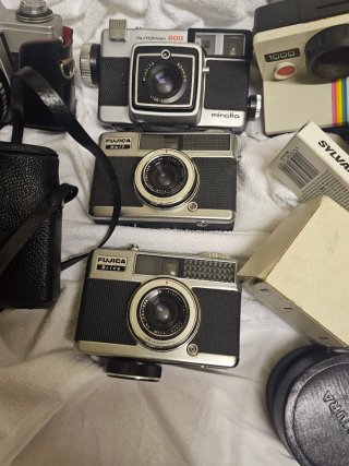 Lotto di 6 Fotocamere Vintage Fujica Praktica