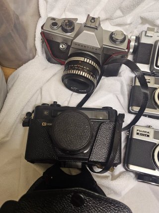 Lotto di 6 Fotocamere Vintage Fujica Praktica