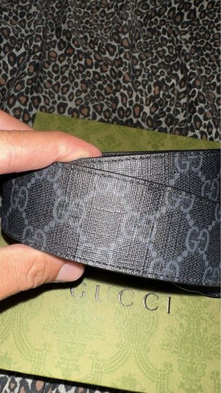 Cintura Gucci con logo GG
