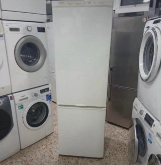 Frigorífico Blanco Congelador Abajo