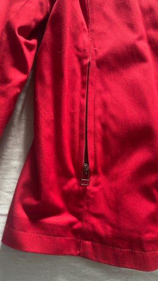 Chaqueta moto roja mujer con protecciónes