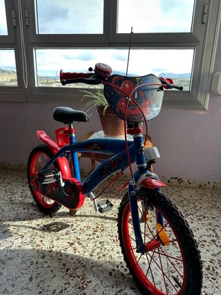 Bicicleta infantil Spiderman