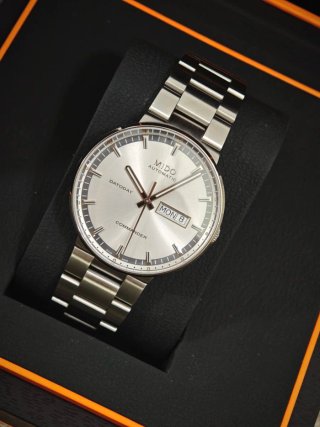 Mido Commander II Datoday M014.430.11.031.80