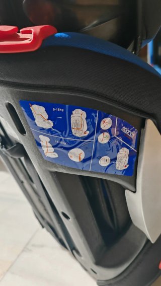 Silleta coche Sparco azul y negro