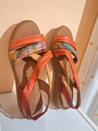 Sandalias con plataforma, talla 40 (talla pequeño)