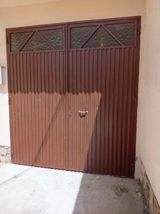Se vende puerta de garaje