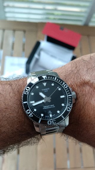 Tissot Seastar 1000 Powermatic 80 Black