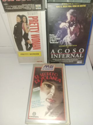 Lote 5 Cintas VHS: Poltergeist, Pretty Woman, etc.