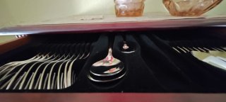 Vajilla porcelana y cubertería completa