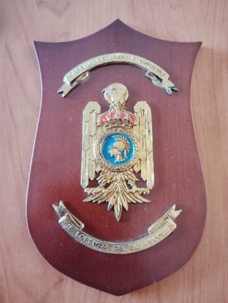 Placa militar águila bicéfala San Lorenzo