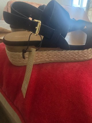 Sandalias negras con plataforma