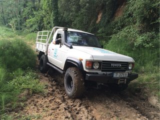 Toyota Land Cruiser HJ 60 pick up