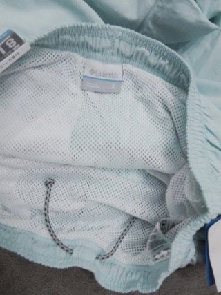 Bermudas Columbia PFG Talla S