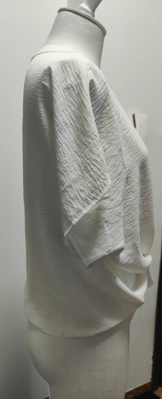 Maglietta bianca con nodo taglia unica