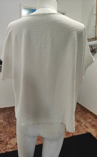 Maglietta bianca con nodo taglia unica